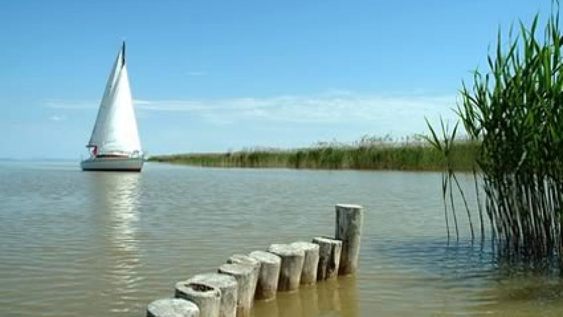 Burgenland-Neusiedlersee-Segelbot