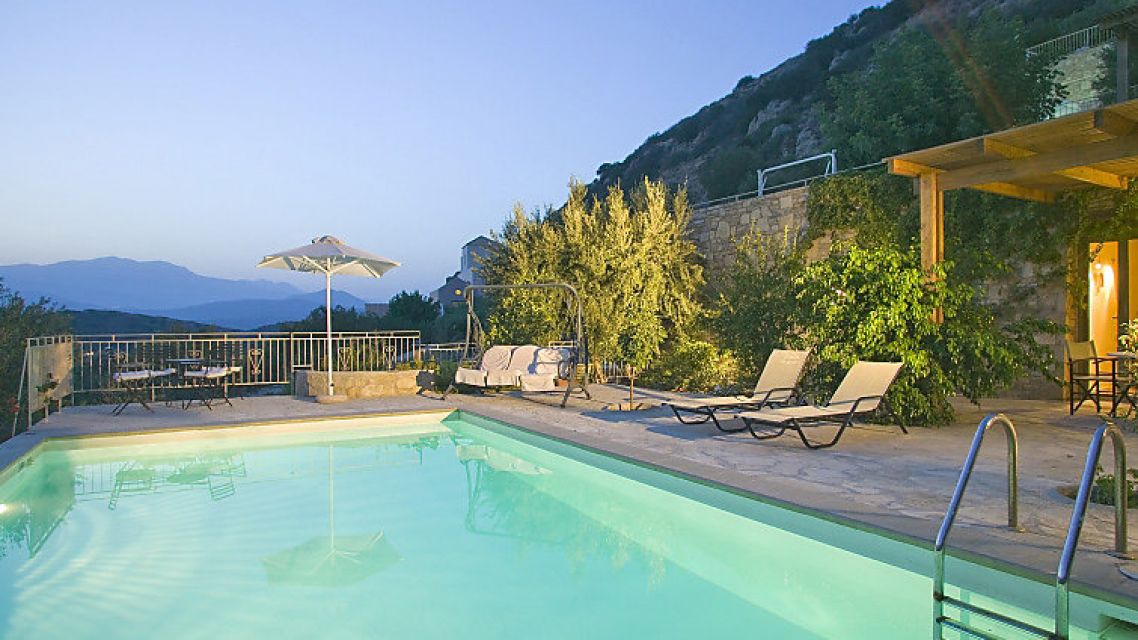 Kreta-Ferienhaus-Pool
