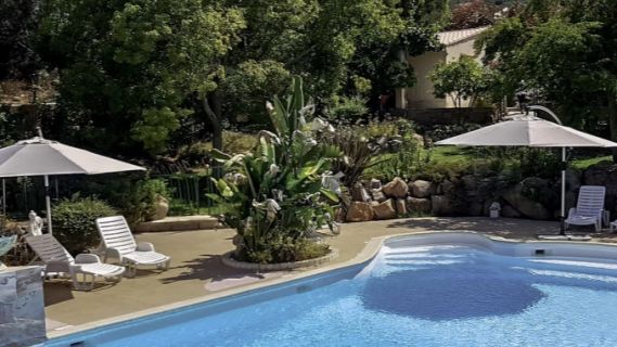 Korsika-Pool-Ferienresidenz